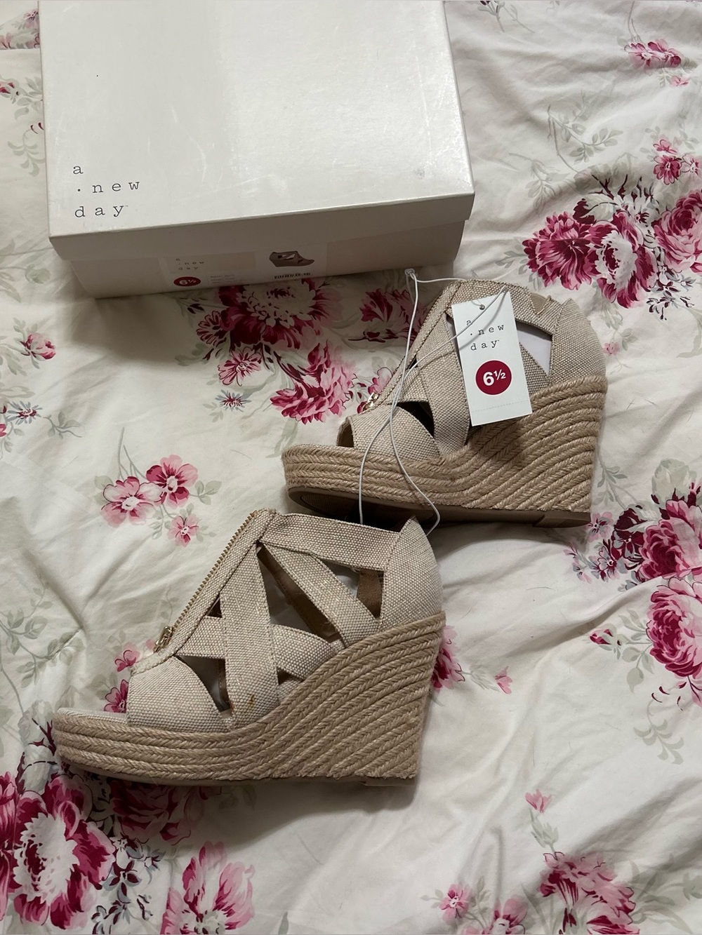 NIB A New Day Wedges